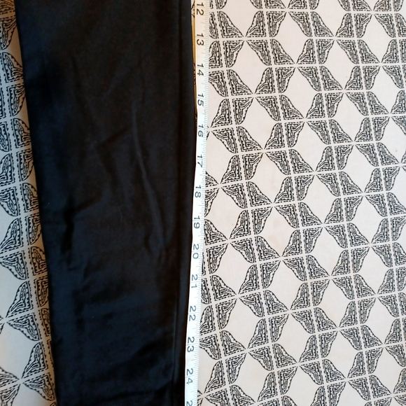 Lou & Grey Essential leggings Black Sz Small - Picture 9 of 10